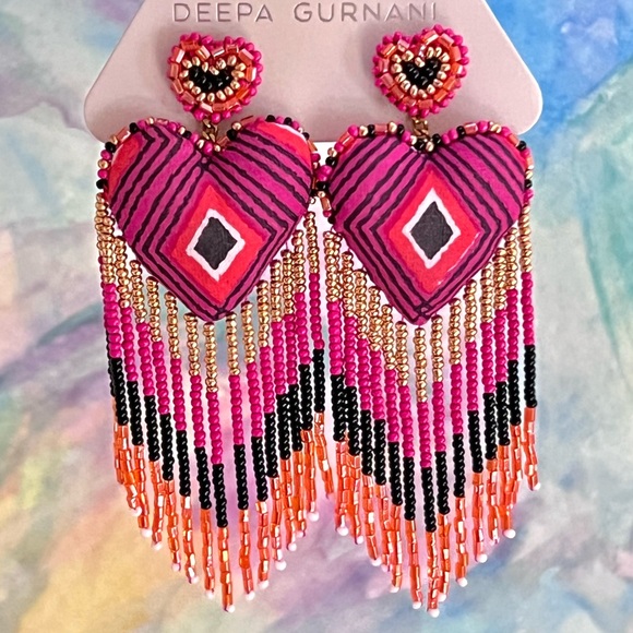 πΊπHPππΊ NWT Deepa Gurnani Beaded Heart Fringe Chandeliers - Picture 1 of 12